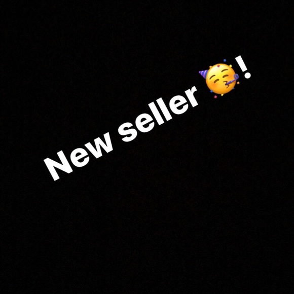 Meet your Posher, Nia - Picture 1 of 1